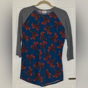 BUNDLE 4/$12💥 
LulaRoe Randy style shirt. Size medium.